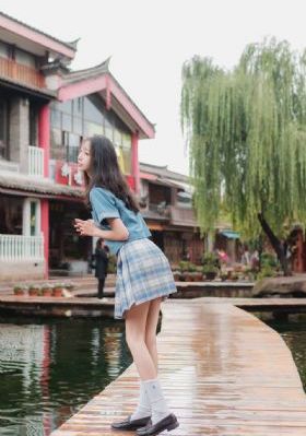 东北火锅店熟女老板国产精品_剧情片免费电视剧